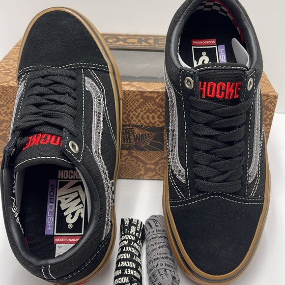 Vans Men’s Skate Old Skool Hockey Skateboards Black/ VN0A5FCB18J
Sneakers - Picture 12 of 16